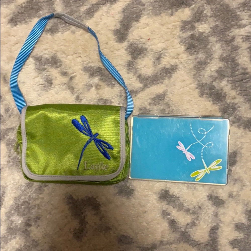 Lanies lap top and bag